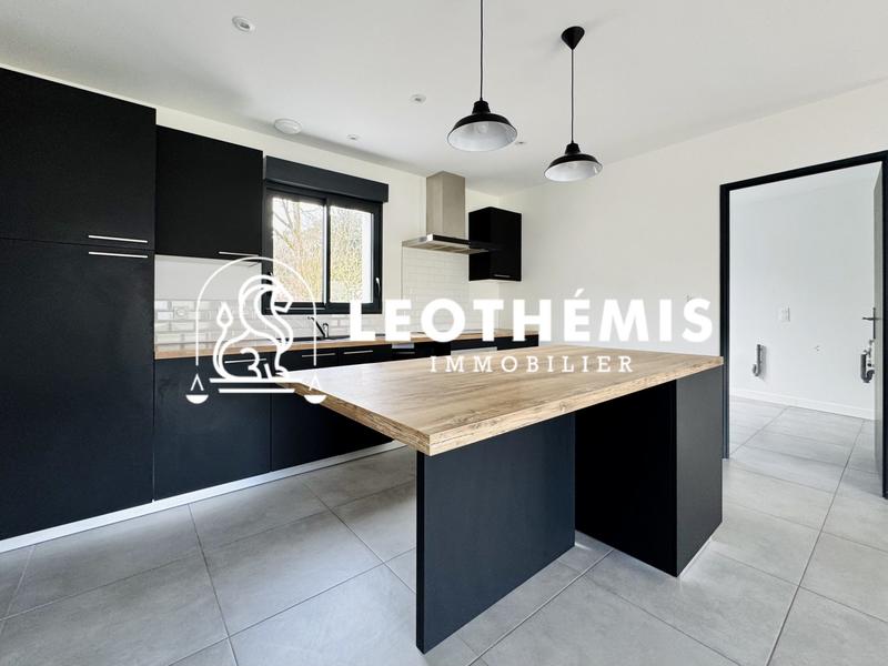 Maison - 111 m² - 5 pièces