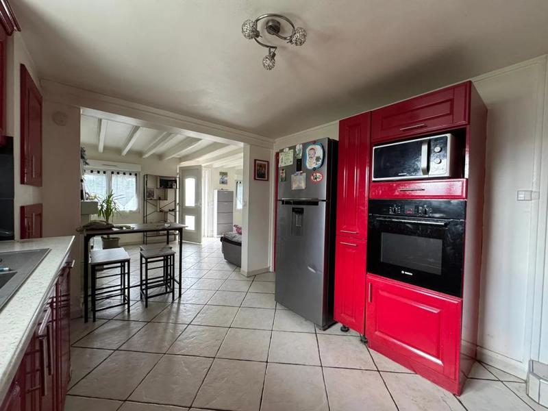 Maison - 110 m² - 6 pièces