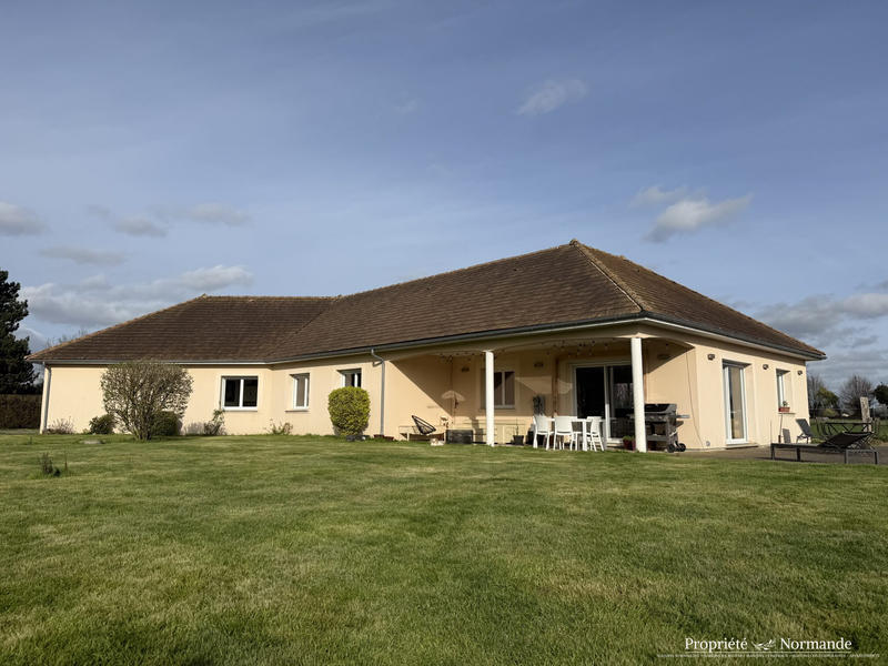 Maison contemporaine - 160 m² - 7 pièces