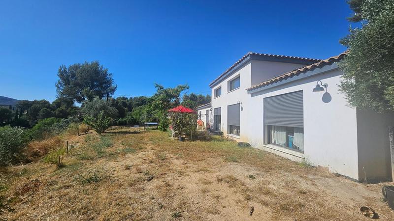 Villa - 160 m² - 5 pièces