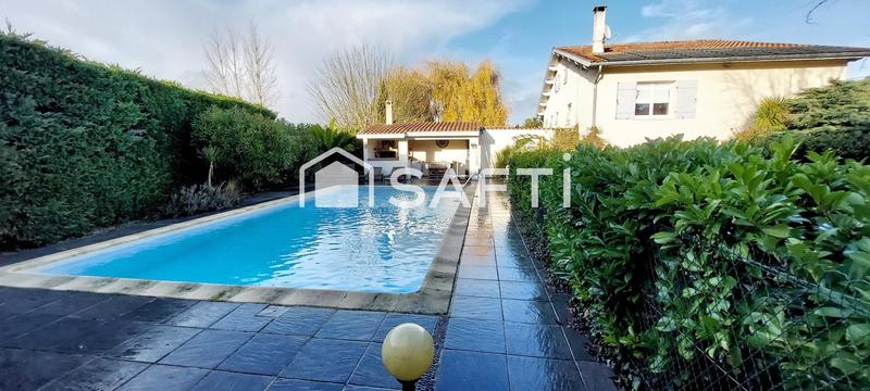 Maison - 165 m² - 6 pièces