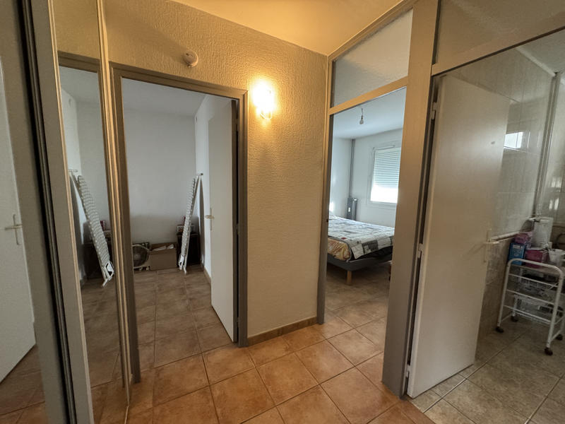 Appartement - 80 m² - 5 pièces