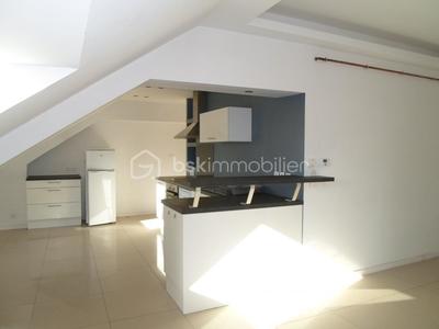 Appartement - 90 m² - 6 pièces