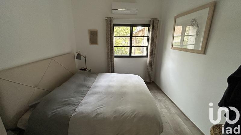 Maison - 325 m² - 12 pièces