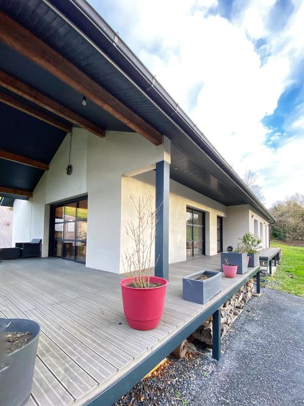 Maison - 153 m² - 6 pièces