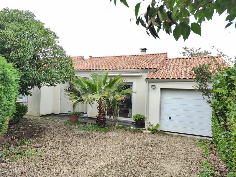 Pavillon - 108 m² - 5 pièces