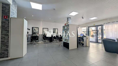 Fonds de commerce - Local commercial - 294 m²