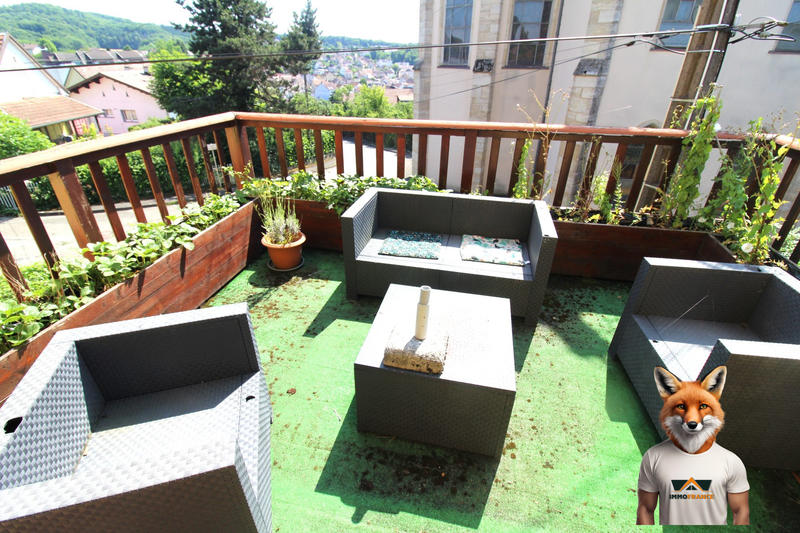 Maison - 236 m² - 10 pièces