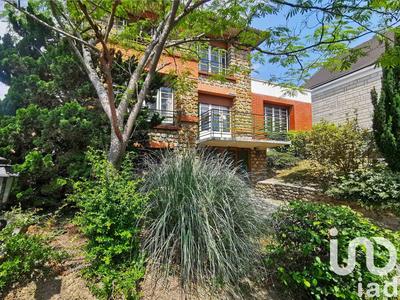 Maison - 140 m² - 7 pièces