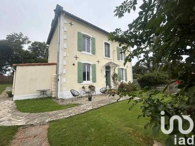 Maison - 136 m² - 6 pièces