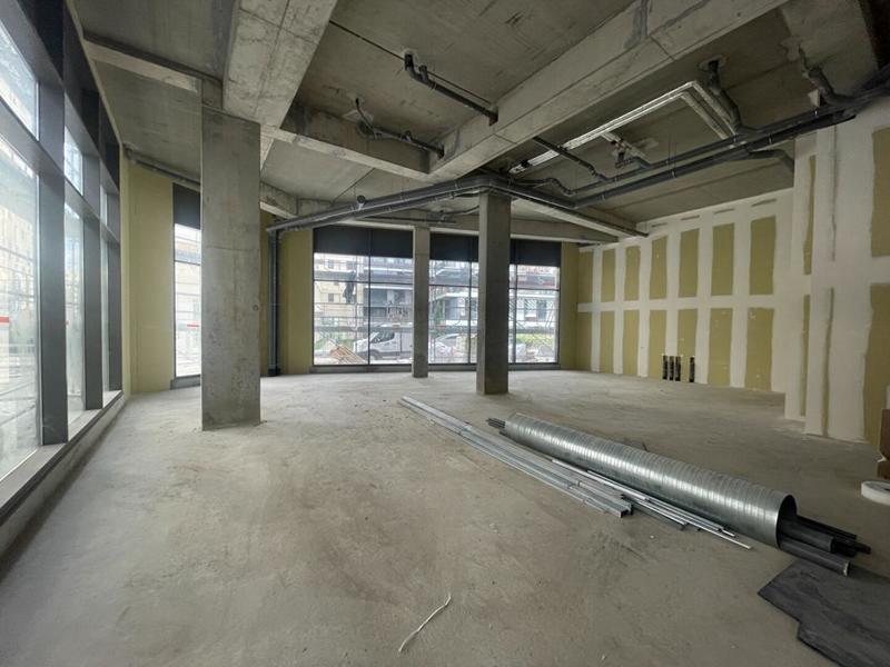 Local commercial - 427 m²