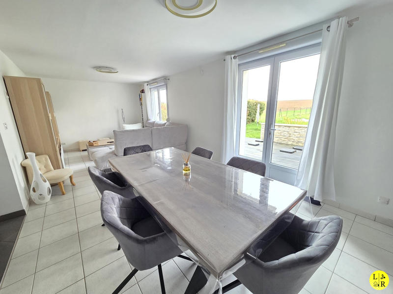 Maison - 110 m² - 4 pièces