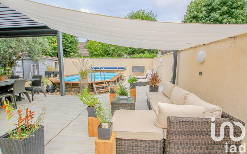 Maison - 140 m² - 6 pièces