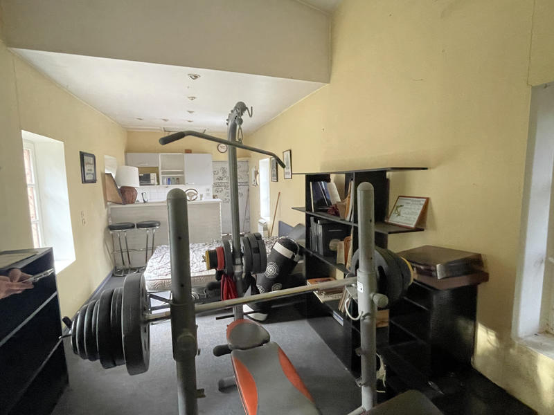 Maison - 303 m² - 7 pièces