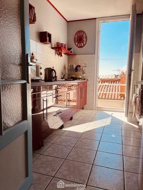 Appartement - 99 m² - 3 pièces