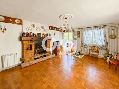 Maison - 126 m² - 5 pièces