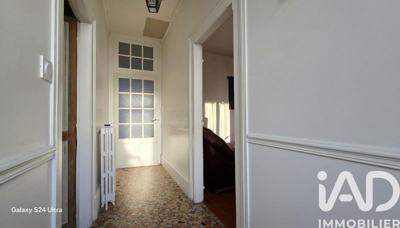 Maison - 199 m² - 8 pièces