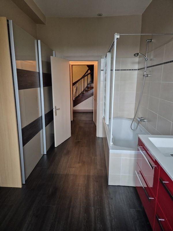 Maison - 123 m² - 4 pièces