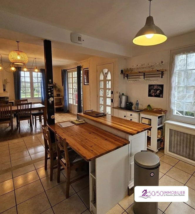 Maison traditionnelle - 109 m² - 5 pièces