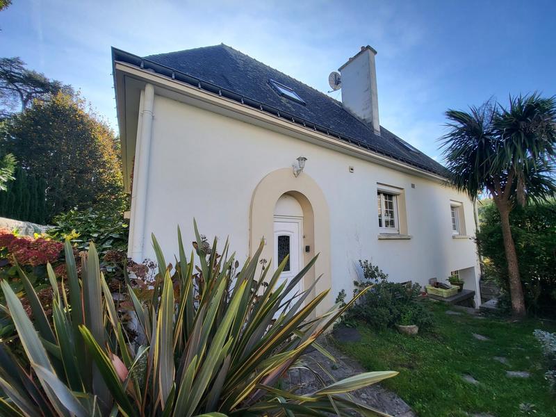 Maison - 110 m² - 6 pièces