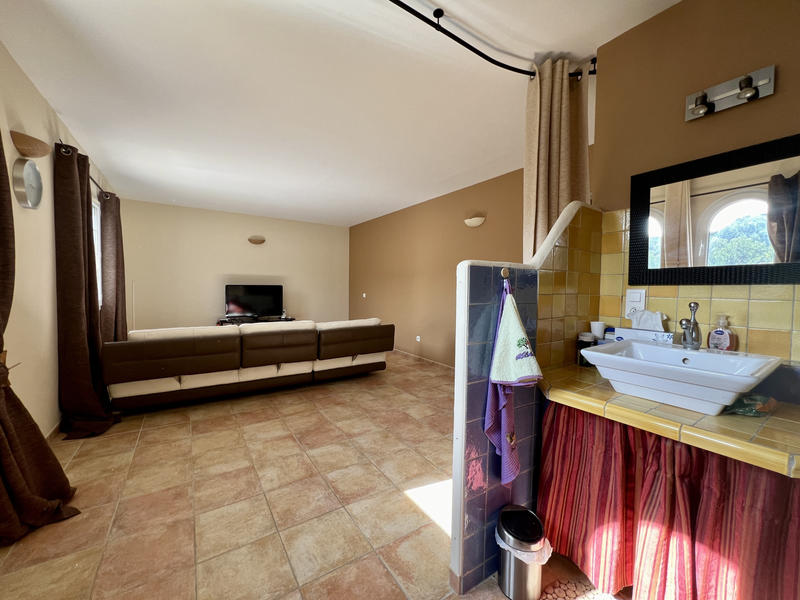 Bastide - 185 m² - 5 pièces