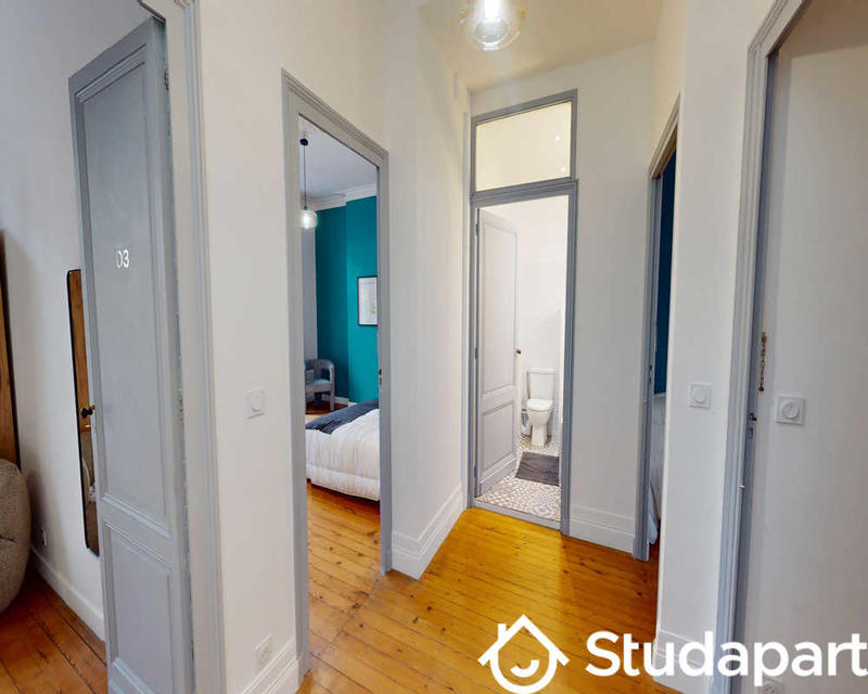 Chambre - 230 m² - 1 pièce