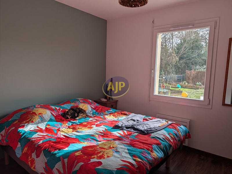 Maison - 99 m² - 5 pièces