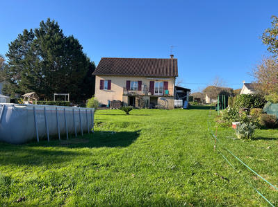 Maison - 80 m² - 4 pièces