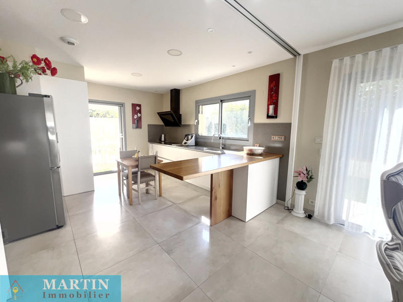 Maison - 137 m² - 4 pièces