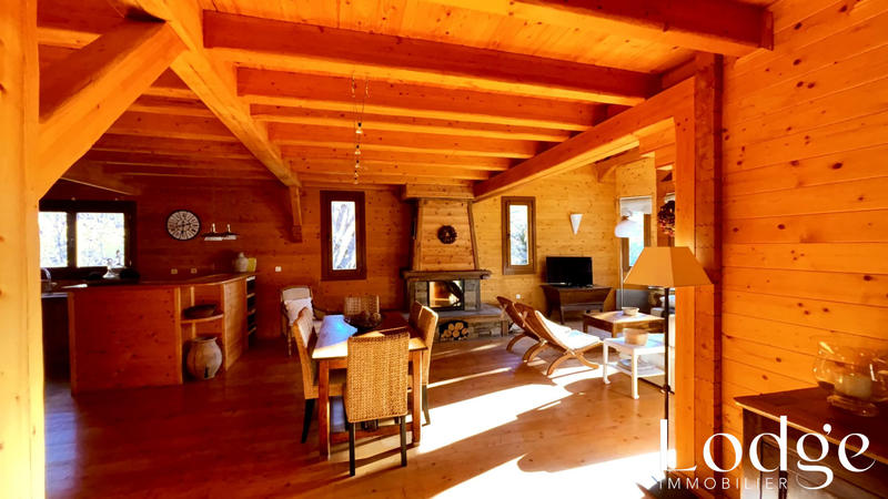 Maison - 160 m² - 5 pièces