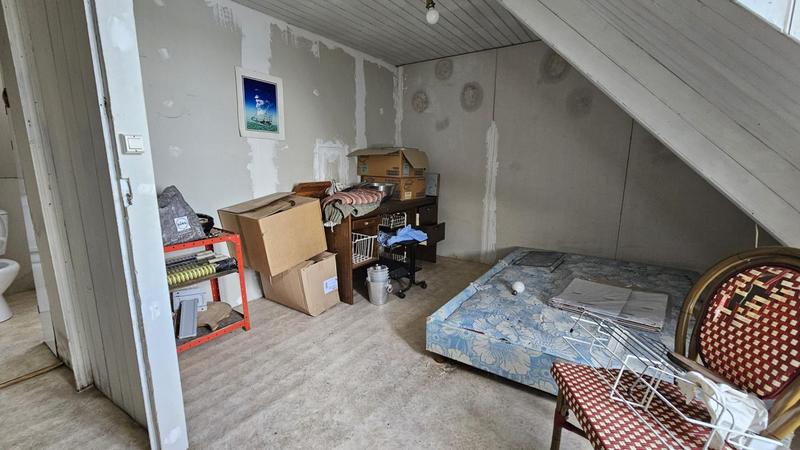 Local d'activité / Entrepôt - 161 m² - 4 pièces