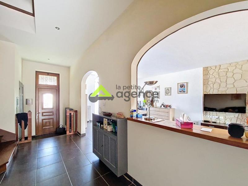 Maison - 170 m² - 8 pièces