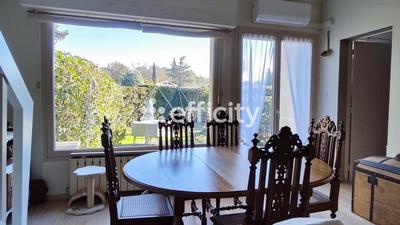 Maison - 98 m² - 4 pièces