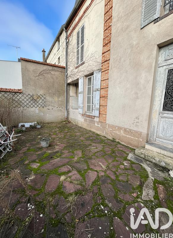 Maison de ville - 225 m² - 10 pièces