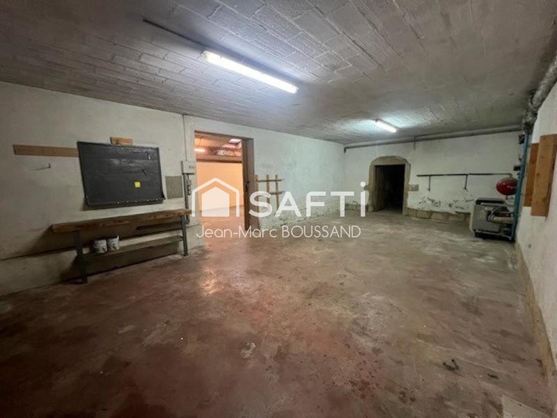 Maison - 206 m² - 6 pièces