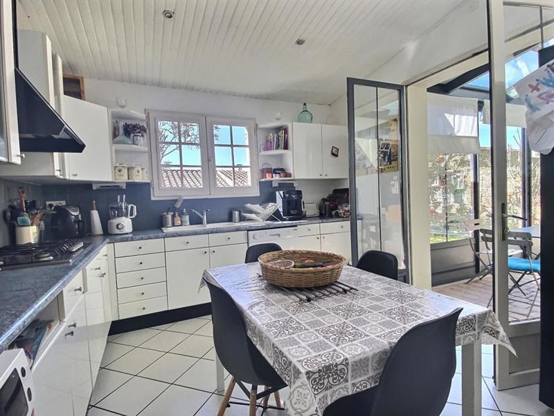 Maison - 188 m² - 7 pièces