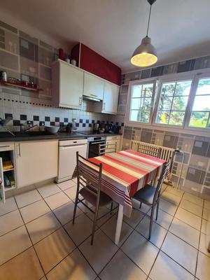 Maison - 170 m² - 8 pièces