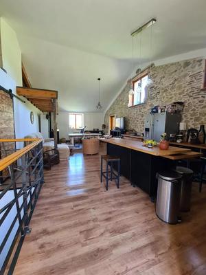 Maison - 150 m² - 7 pièces