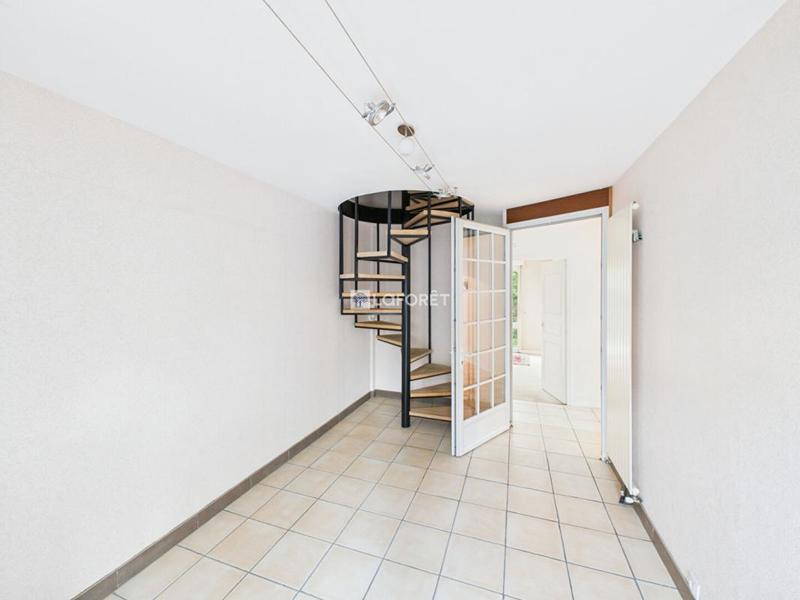 Maison - 149 m² - 6 pièces