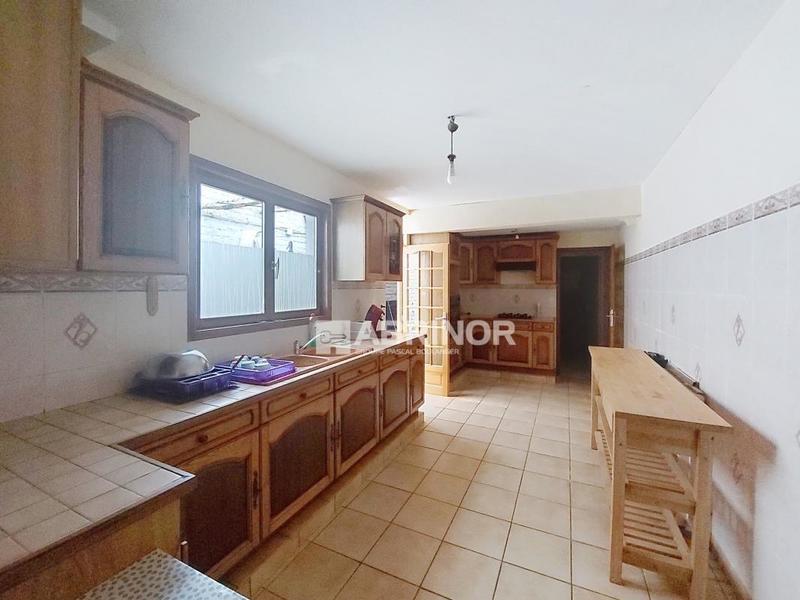 Maison - 164 m² - 7 pièces