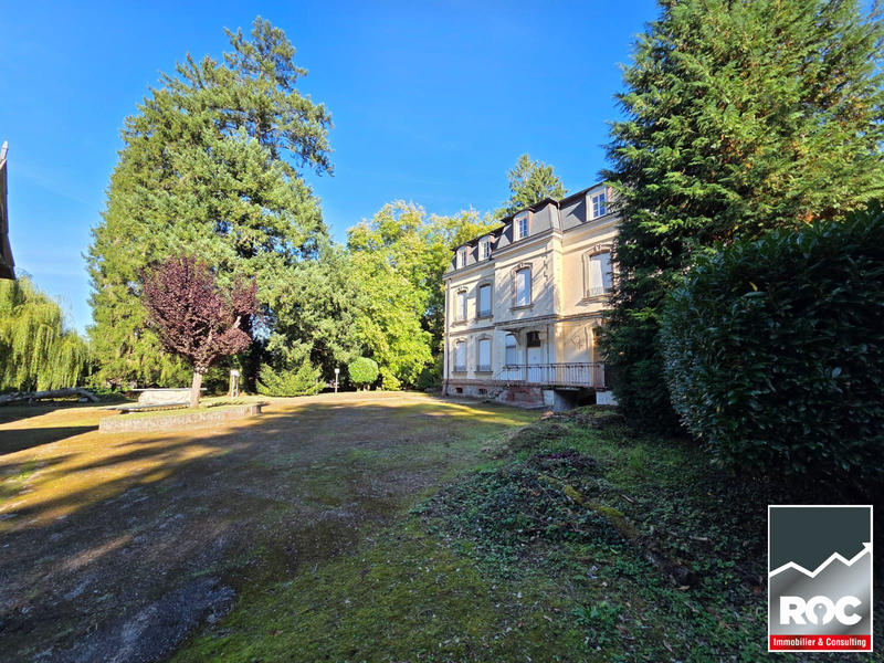 Local d'activités - 1 820 m²