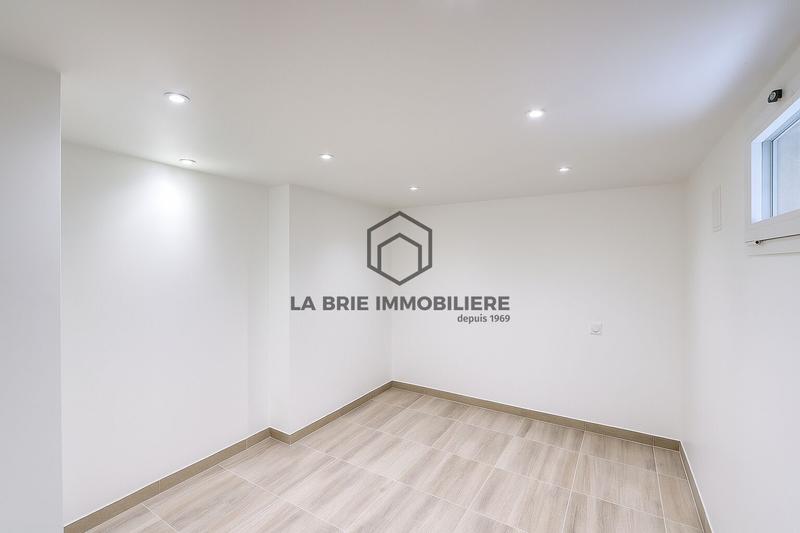 Maison - 91 m² - 5 pièces