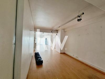 Local commercial - 45 m² - 1 pièce
