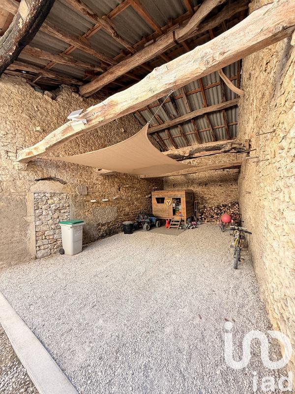 Maison - 200 m² - 8 pièces