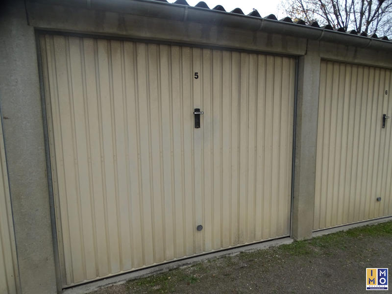 Parking / Garage - 24 m²