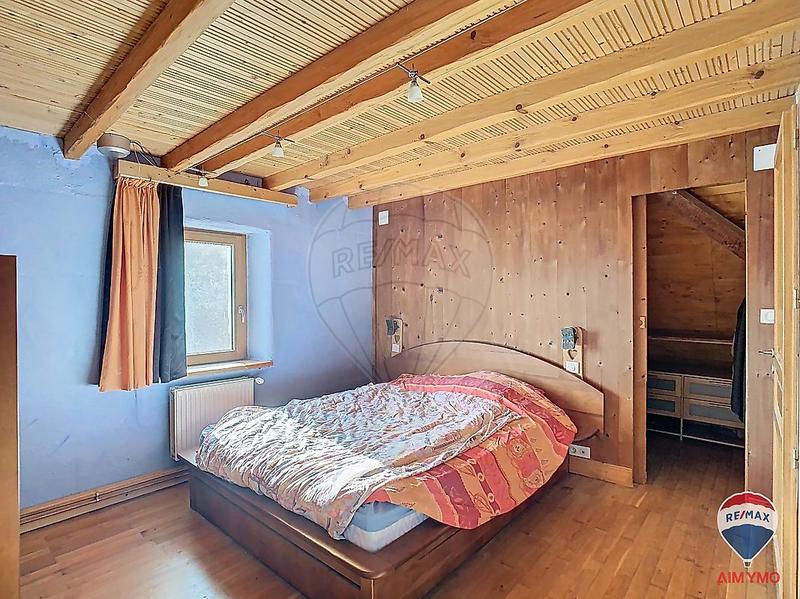 Maison - 95 m² - 4 pièces