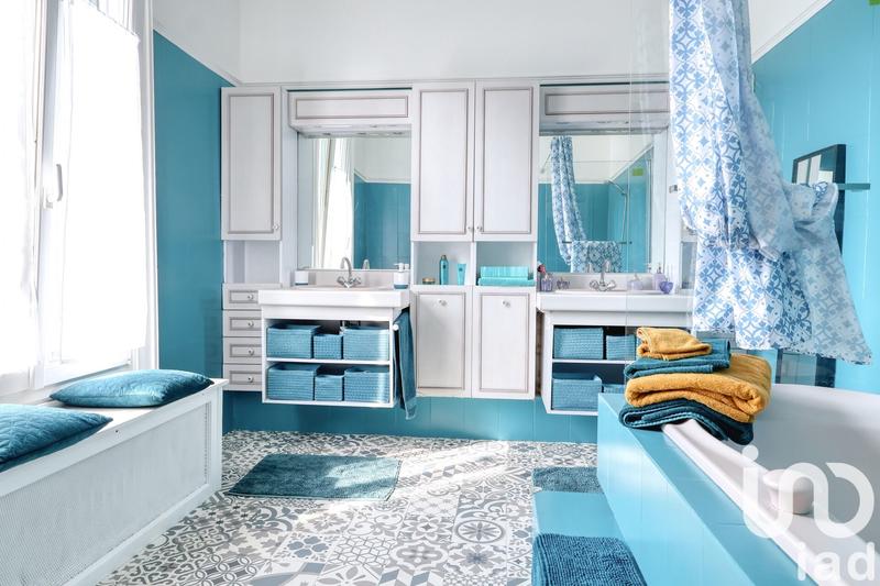 Maison - 103 m² - 5 pièces