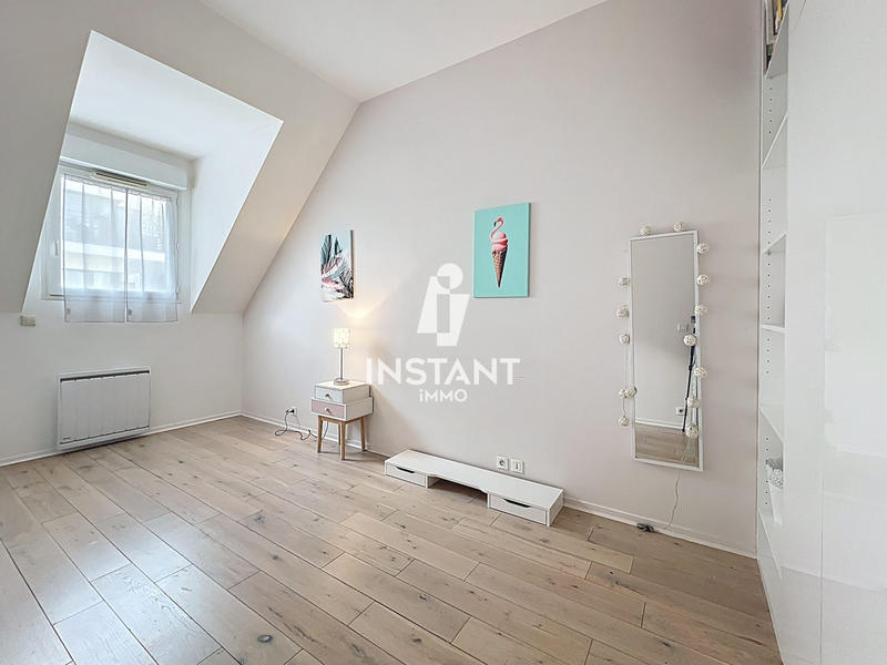 Maison contemporaine - 93 m² - 5 pièces