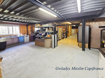 Bureau - 441 m² - 9 pièces