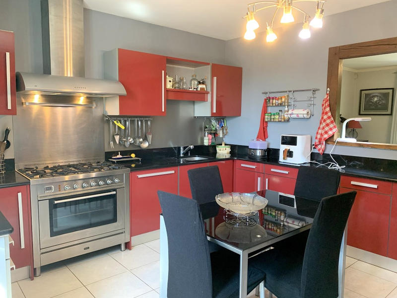 Maison - 142 m² - 5 pièces